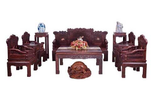 現(xiàn)代中國(guó)紅木家具需在古典中取其精華去其糟粕